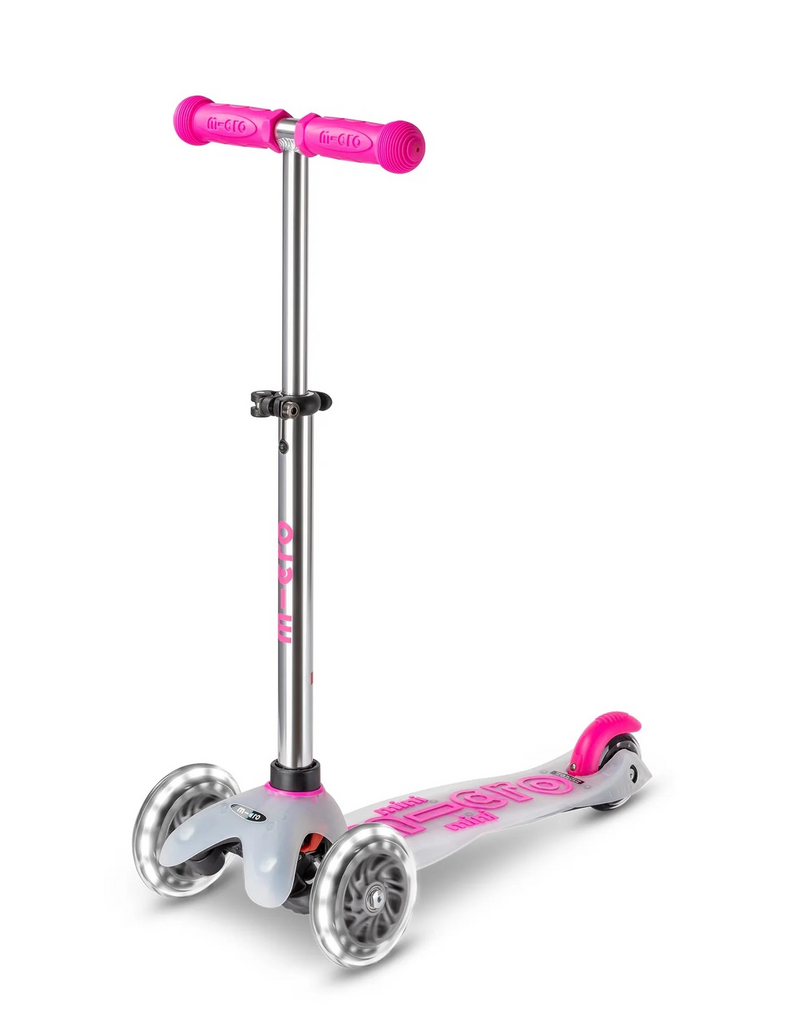 Micro Mini Deluxe Flux LED 3 Wheel Scooter Neon Pink