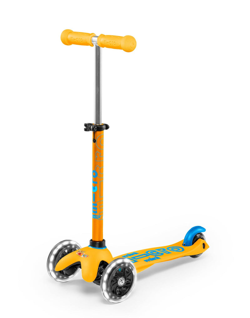 Micro Mini Deluxe LED 3 Wheel Scooter Apricot